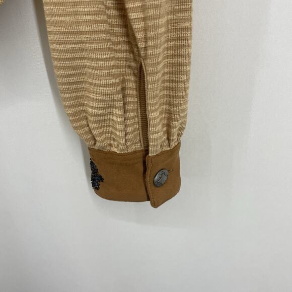 Double D Ranch Size M Trails End Top Long Sleeve Beaded Embellished Tan Western - Picture 9 of 11